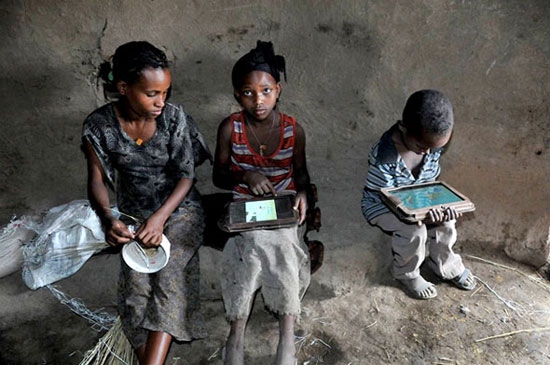 Tablets Instead of Teachers? A Powerful Argument for Mobile Learning in ...